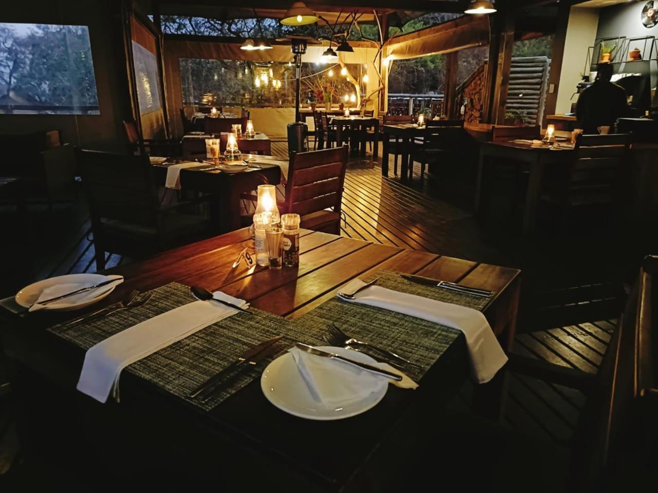 ווייט ריבר Ndhula Luxury Tented Lodge מראה חיצוני תמונה