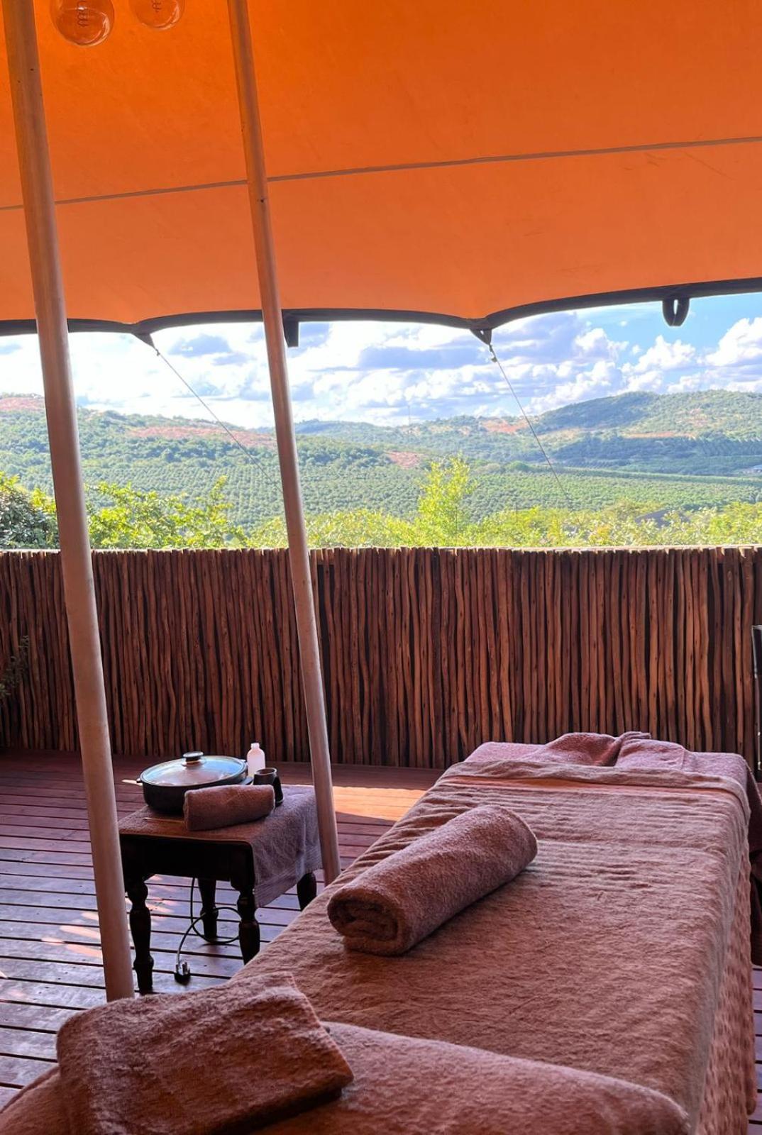 ווייט ריבר Ndhula Luxury Tented Lodge מראה חיצוני תמונה