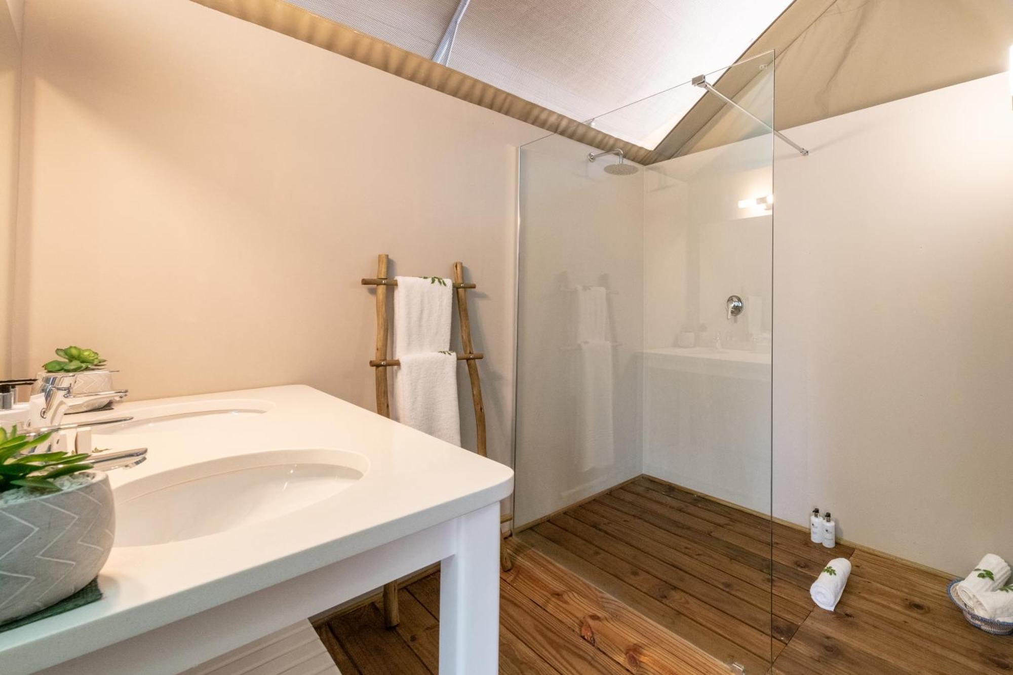 ווייט ריבר Ndhula Luxury Tented Lodge מראה חיצוני תמונה